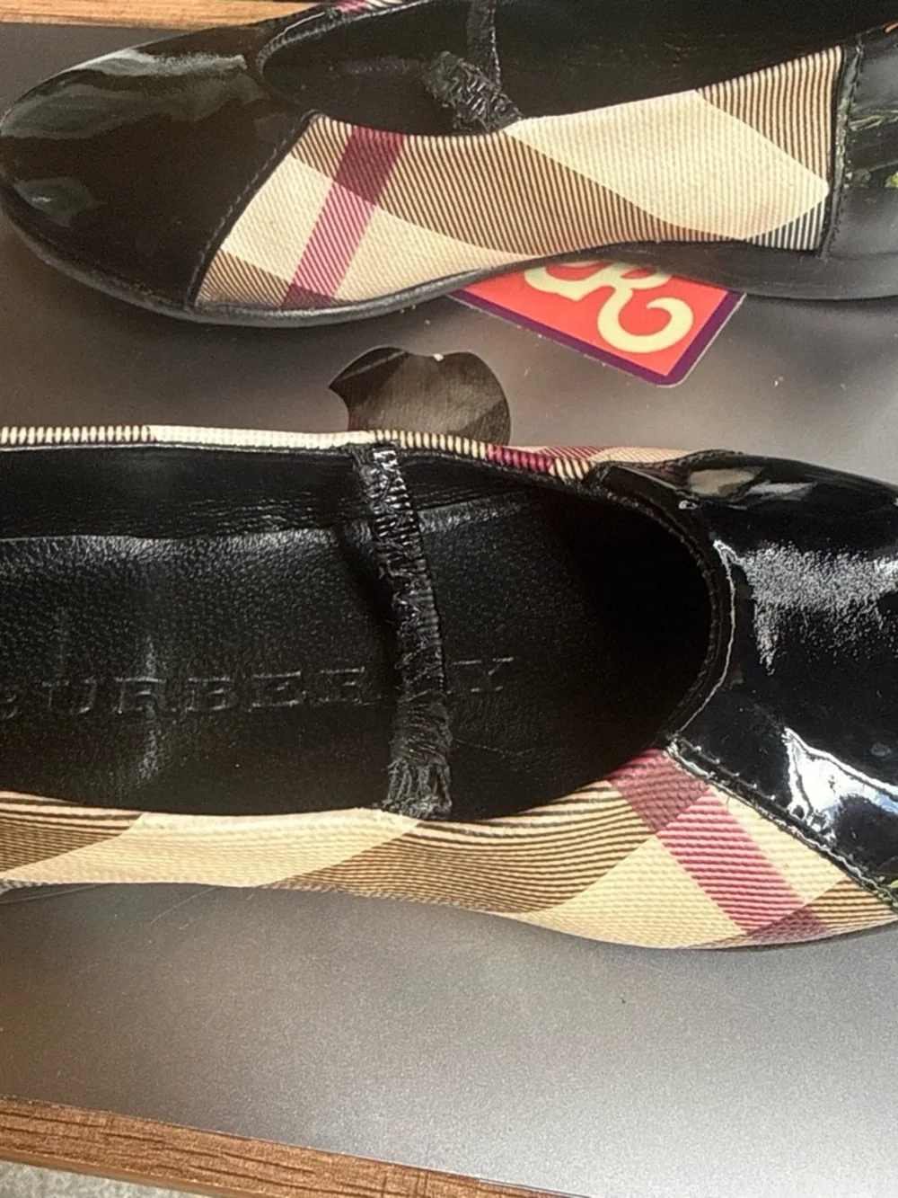Burberry glossy black